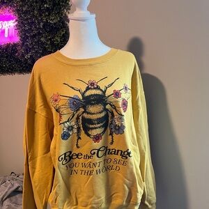 Yellow Bee Graphic Sweatshirt